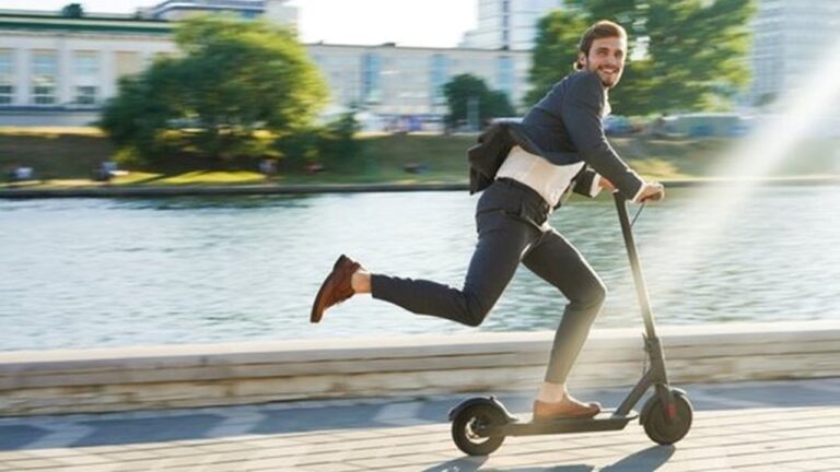 How to Remove the Speed Limiter on an Electric Scooter